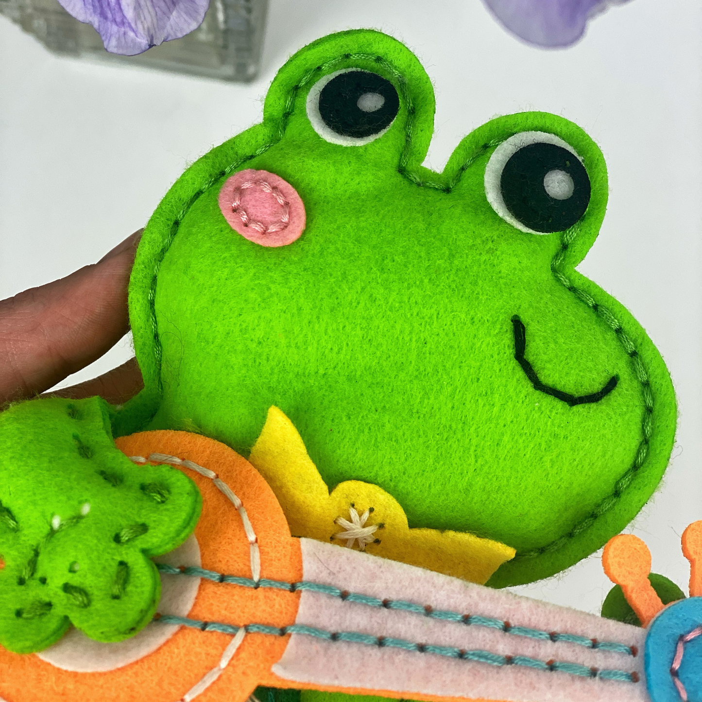 APLI Krapli - APLI Krapli Sewyourself Felt Toy Kit Frog Precut Felt Stuffing Thread & Safe Needle Ages 6+