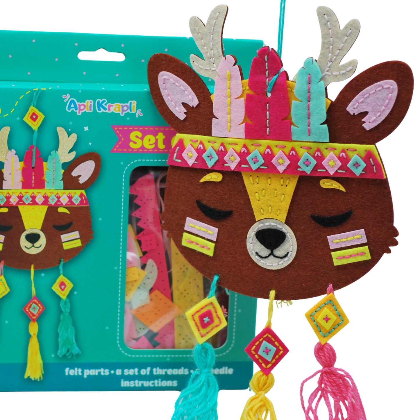 APLI Krapli - APLI Krapli Felt Wall Flag Sewing Kit Deer Precut Felt Thread & Safe Needle Ages 6+
